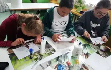 Rok szkolny 2025/2026 - EU-geniusz w świecie naukowych żywioł&oacute;w 10