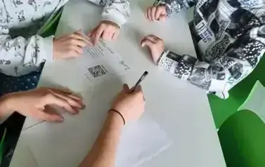 Rok szkolny 2025/2026 - EU-geniusz w świecie naukowych żywioł&oacute;w 12