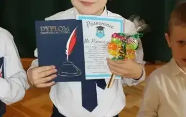 Rok szkolny 2025/2026 - Pasowanie na pierwszoklasistę 8