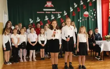 Rok szkolny 2025/2026 - Apel z okazji Narodowego Święta Niepodległości 7